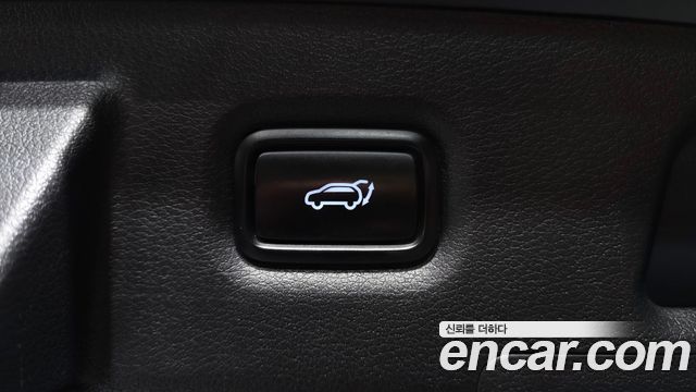 Hyundai Santafe 2019 — photo 30