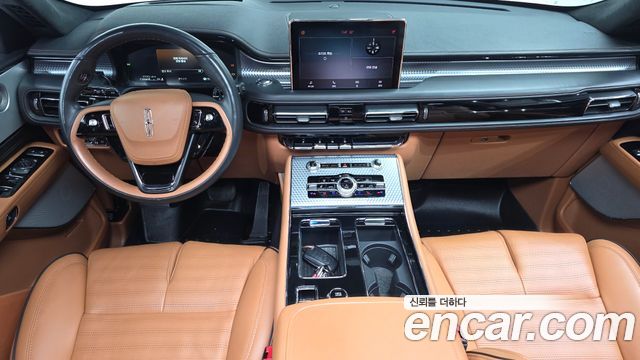 Lincoln Aviator 2022 — photo 7