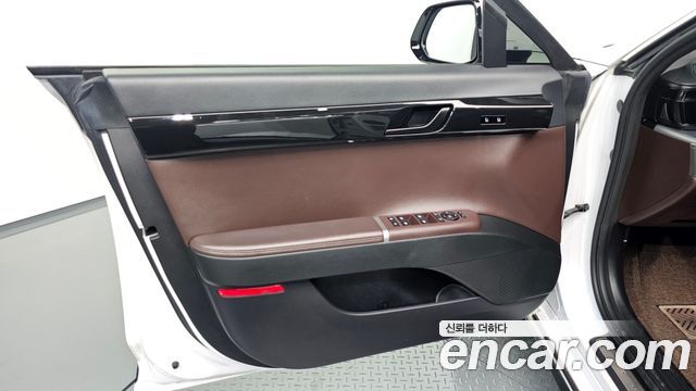 Hyundai Grandeur 2023 — photo 14
