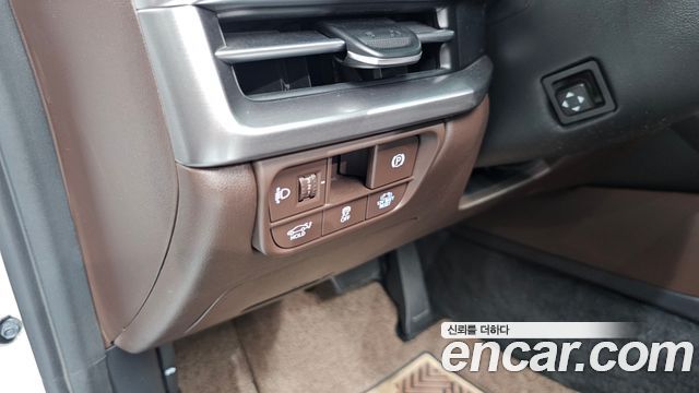 Hyundai Grandeur 2023 — photo 28