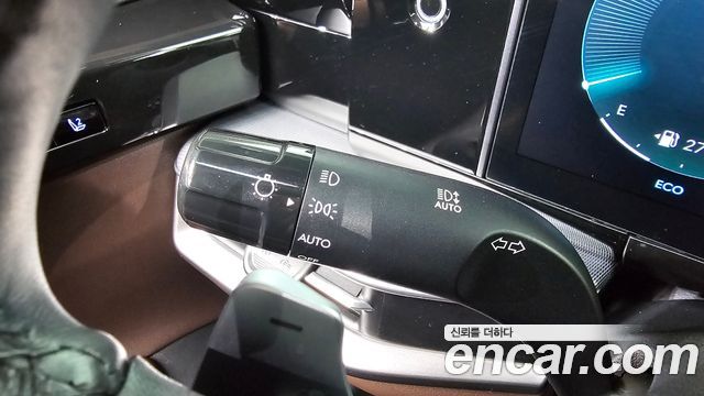 Hyundai Grandeur 2023 — photo 32