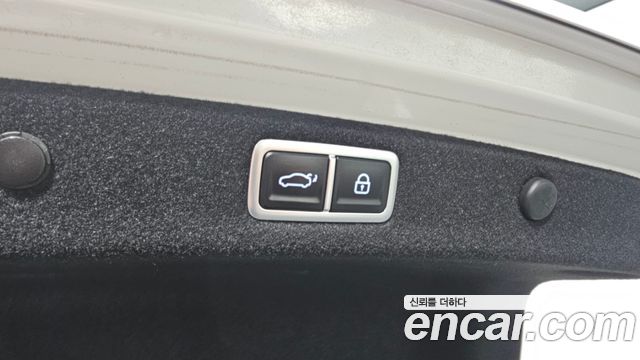 Hyundai Grandeur 2023 — photo 34