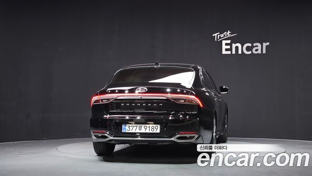 Hyundai Grandeur 2023 — photo 4