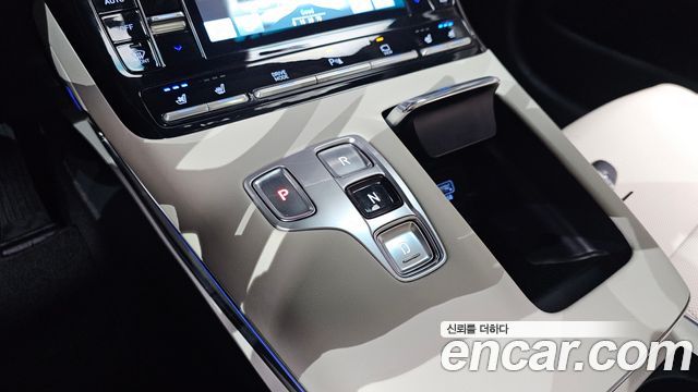 Hyundai Grandeur 2023 — photo 12