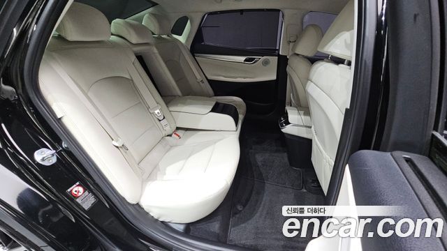 Hyundai Grandeur 2023 — photo 17