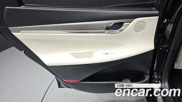 Hyundai Grandeur 2023 — photo 15