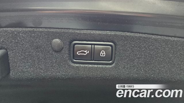 Hyundai Grandeur 2023 — photo 35