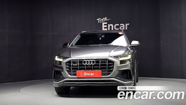 Audi Q8 2020 — photo 3