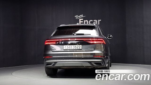 Audi Q8 2020 — photo 4