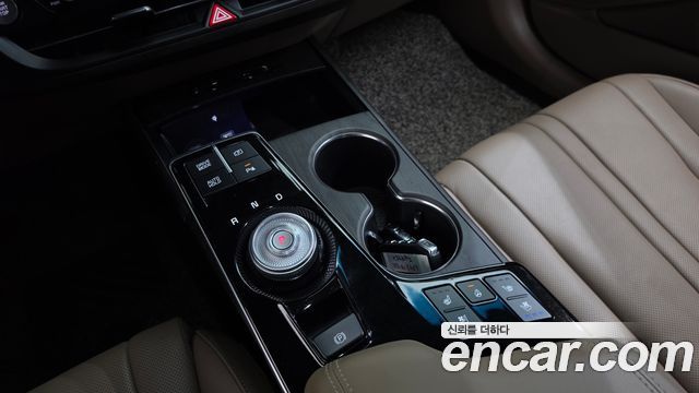 Kia K8 2022 — photo 12