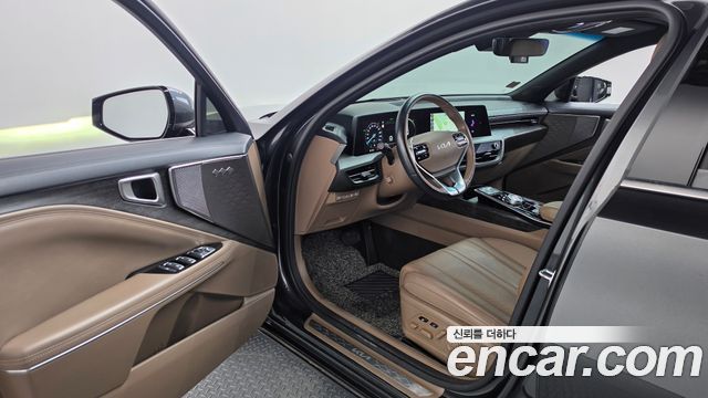 Kia K8 2022 — photo 13