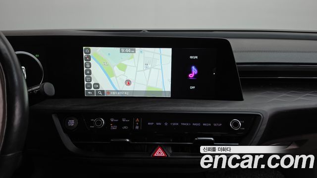 Kia K8 2022 — photo 18