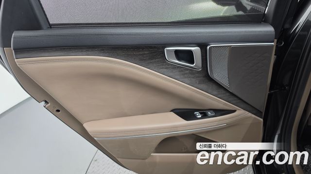 Kia K8 2022 — photo 15