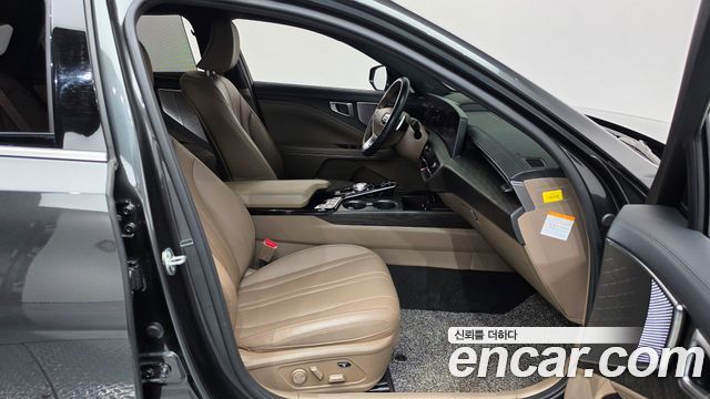Kia K8 2022 — photo 16