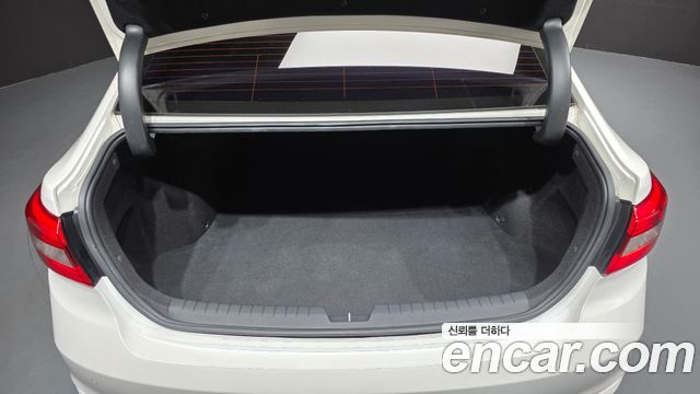 Hyundai Sonata 2016 — photo 24