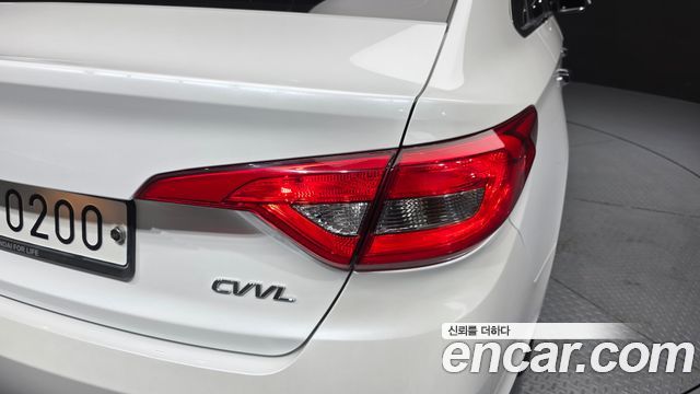 Hyundai Sonata 2016 — photo 9
