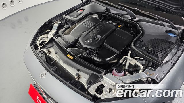 Mercedes-Benz CLS-Class 2022 — photo 6