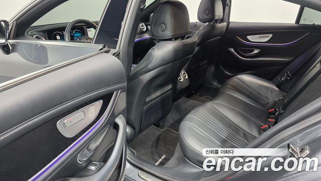 Mercedes-Benz CLS-Class 2022 — photo 18