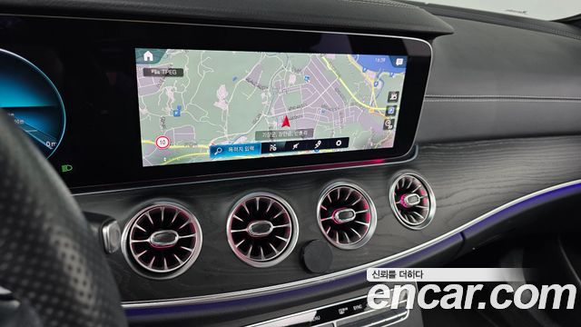 Mercedes-Benz CLS-Class 2022 — photo 21