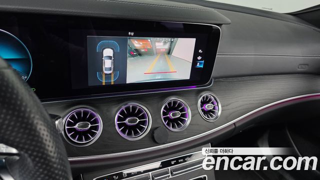 Mercedes-Benz CLS-Class 2022 — photo 23