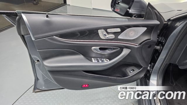 Mercedes-Benz CLS-Class 2022 — photo 14