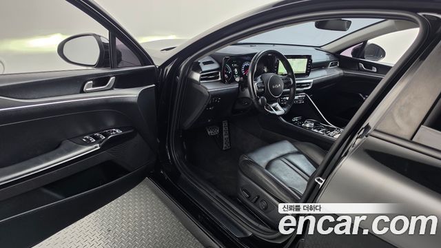 Kia K5 2022 — photo 13