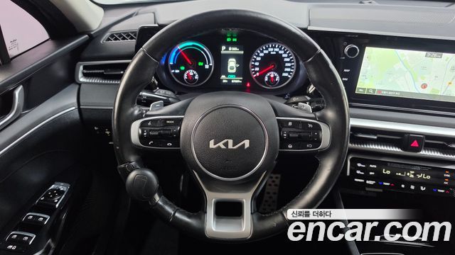 Kia K5 2022 — photo 19