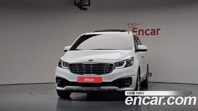 Kia Canival 2016 — photo 3