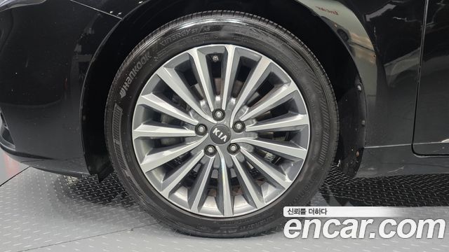 Kia K7 2016 — photo 5