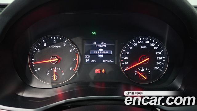 Kia K7 2016 — photo 11