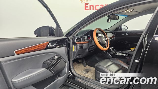 Kia K7 2016 — photo 13