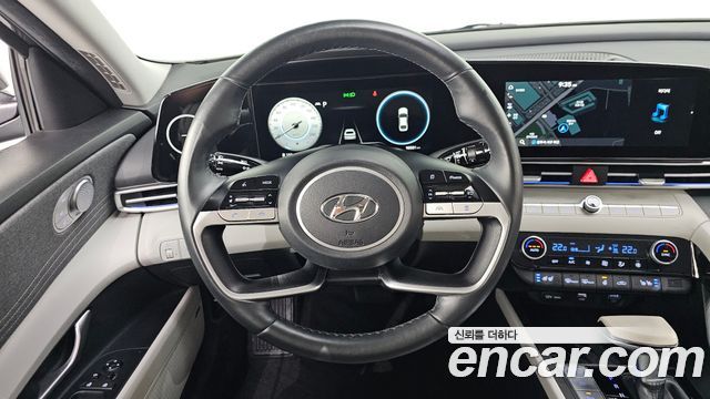 Hyundai AVANTE 2021 — photo 19