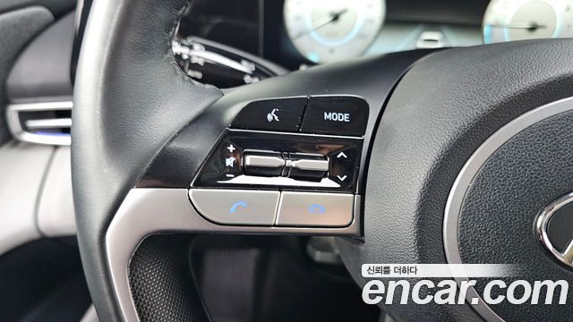 Hyundai AVANTE 2021 — photo 27
