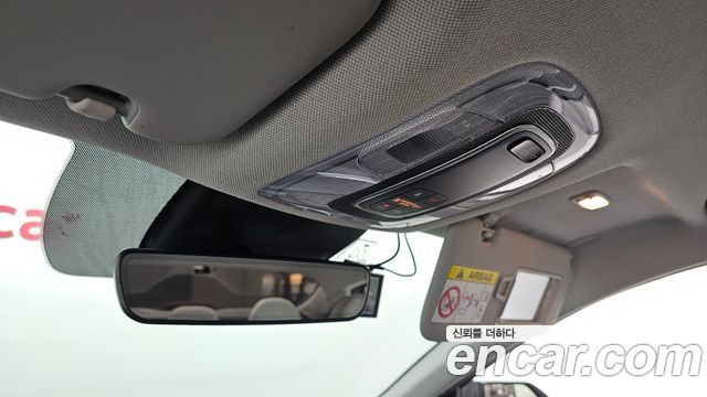Hyundai AVANTE 2021 — photo 30
