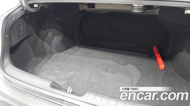 Hyundai AVANTE 2021 — photo 33
