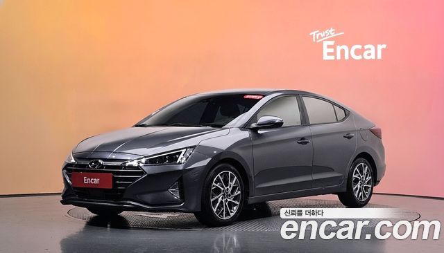 Hyundai AVANTE 2019 — photo 1