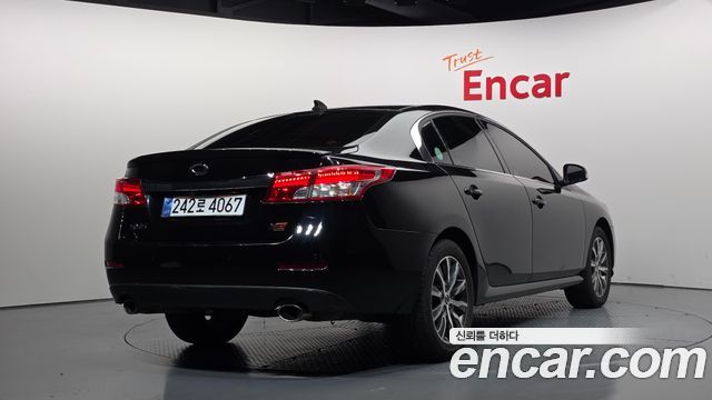 Renault Korea SM5  2013 — photo 2