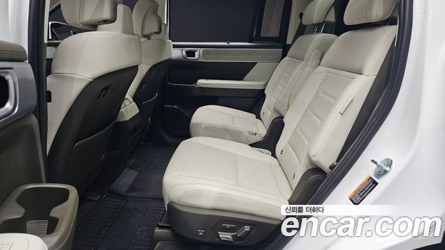 Hyundai Santafe 2025 — photo 17