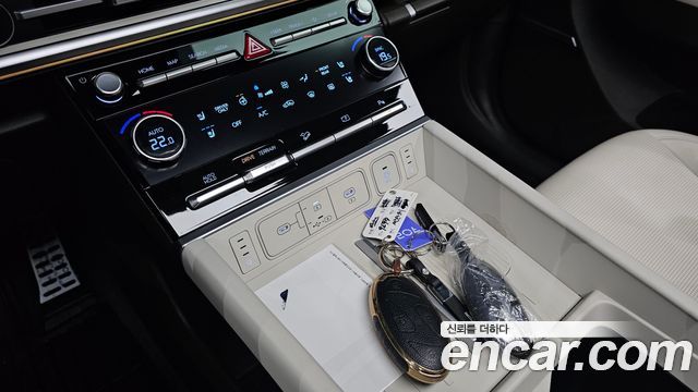Hyundai Santafe 2025 — photo 21