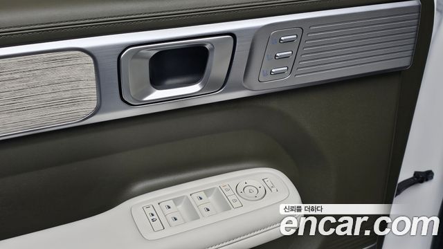 Hyundai Santafe 2025 — photo 31