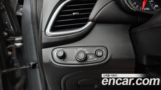 Chevrolet Korea Trax 2020 — photo 23
