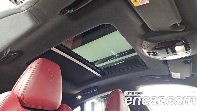 Maserati Levante 2018 — photo 23