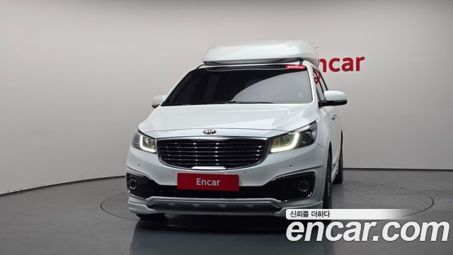 Kia Canival 2018 — photo 3