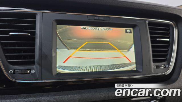 Kia Canival 2018 — photo 20