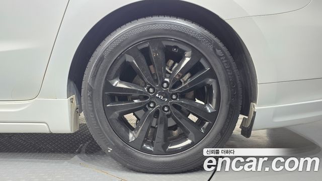 Kia Canival 2018 — photo 7