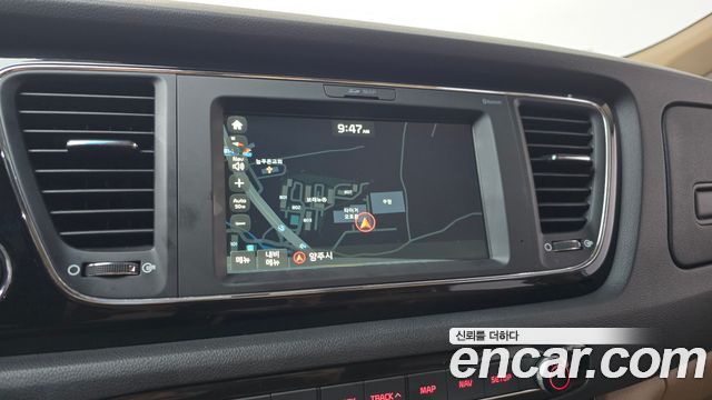 Kia Canival 2018 — photo 30