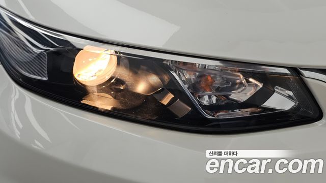 Chevrolet Korea Malibu 2017 — photo 8