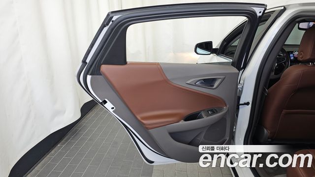 Chevrolet Korea Malibu 2017 — photo 15