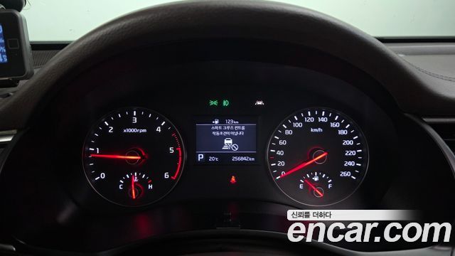 Kia K7 2016 — photo 8