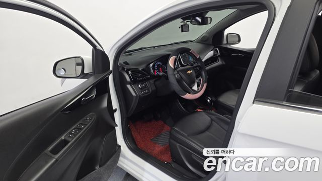 Chevrolet Korea Spark 2018 — photo 13